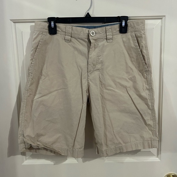 Columbia Other - Columbia Men’s 32x10 Beige Washed Out Shorts